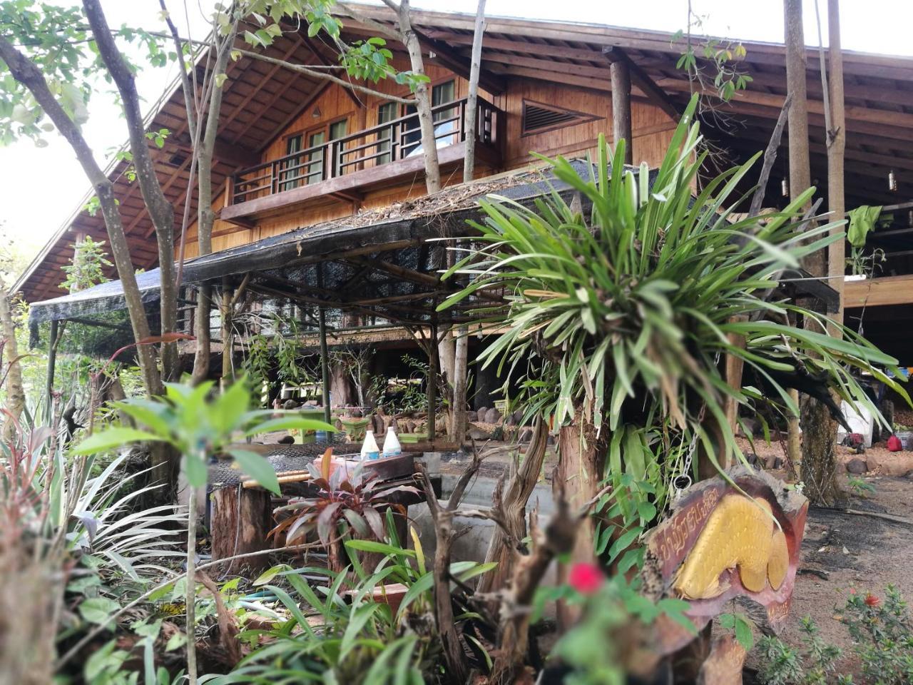 Nirvana Archipel Resort Vang Vieng Buitenkant foto