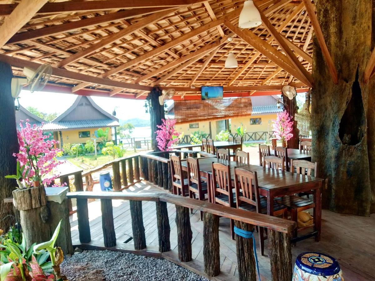 Nirvana Archipel Resort Vang Vieng Buitenkant foto