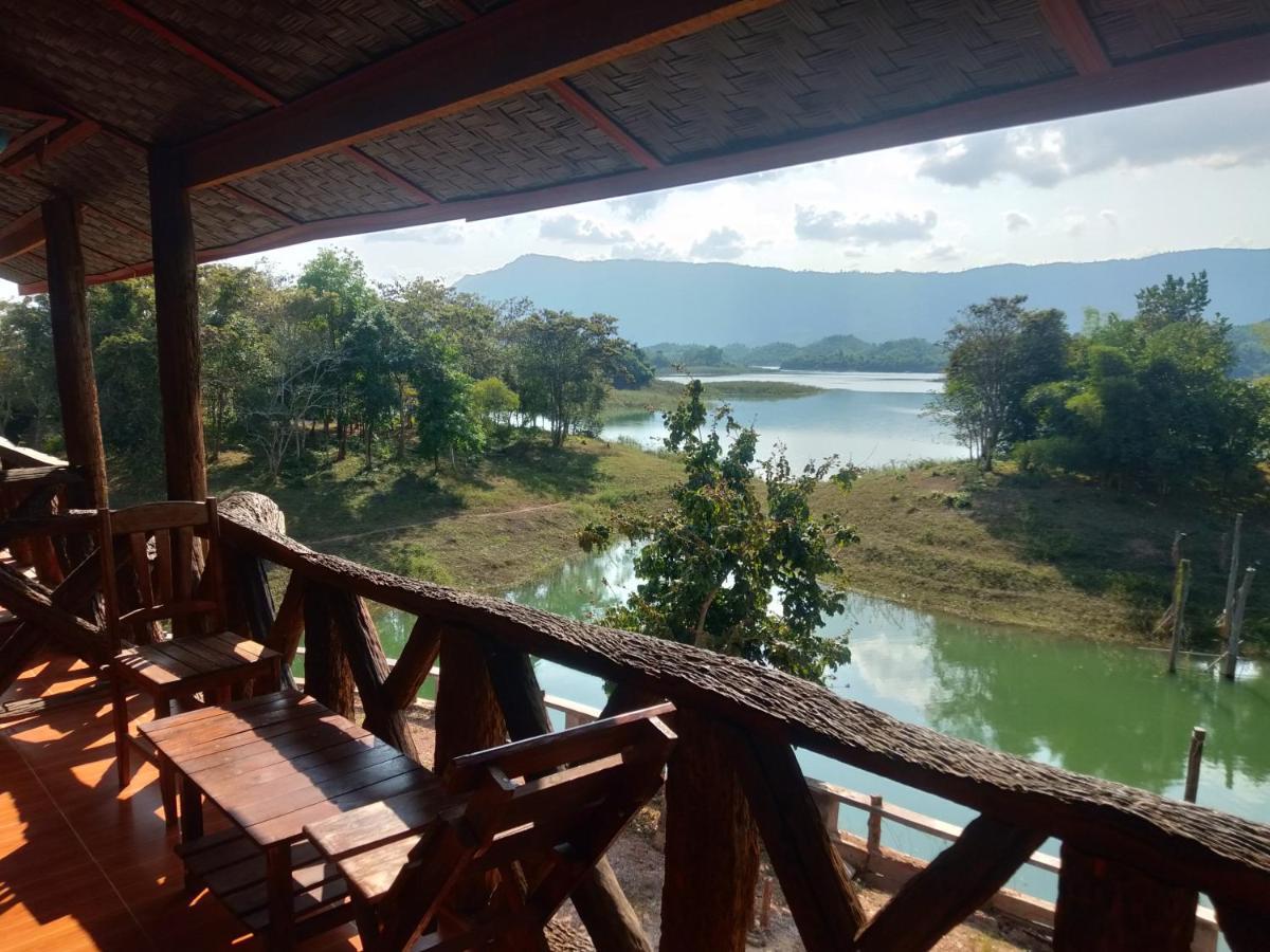 Nirvana Archipel Resort Vang Vieng Buitenkant foto